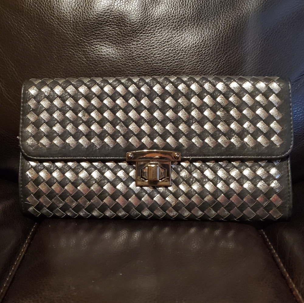 Black and silver clutch | Very good condition